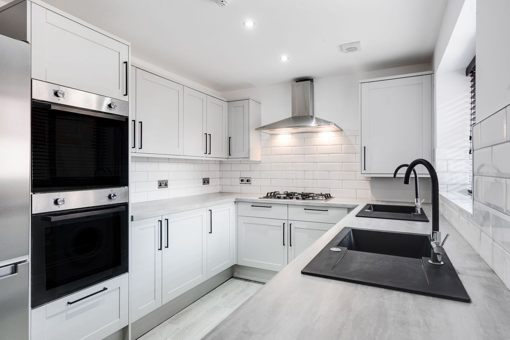 Property photo 3 of 7 Modern Fitted Kitchen With White Shaker-Style Cabi...