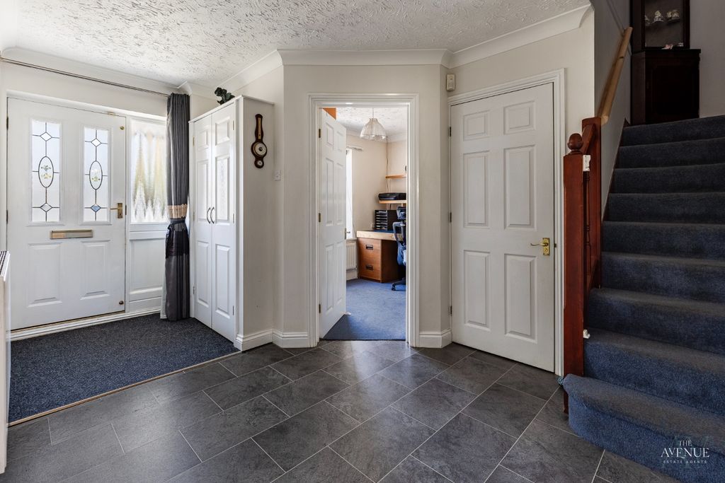 Property photo 3 of 38 5424125