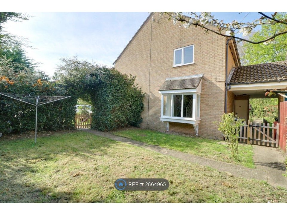 Property photo 2 of 25