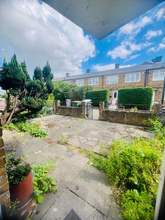 Property photo 3 of 23