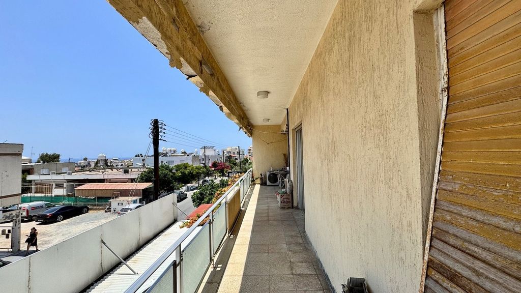 Property photo 3 of 30