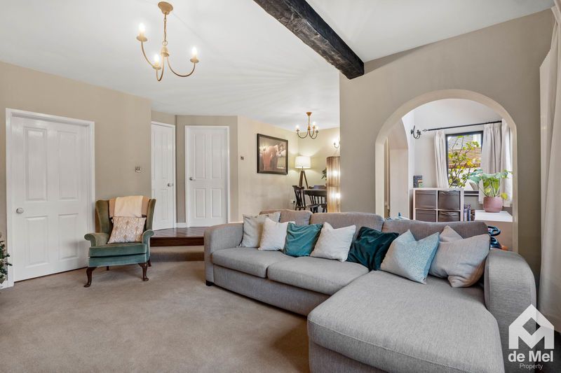 Property photo 2 of 19 Photo 16