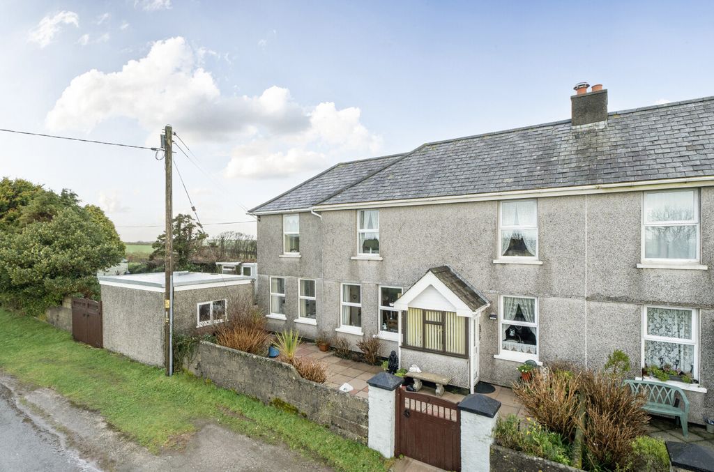 Property photo 1 of 16 Front Aspect