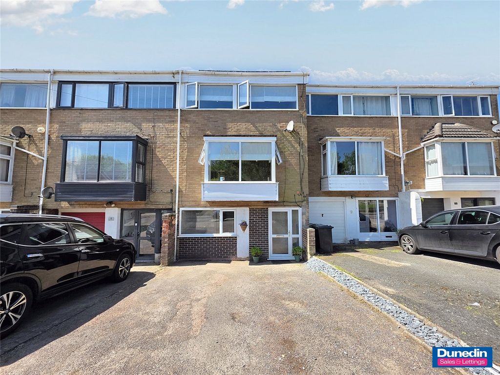Property photo 1 of 17 Picture No. 01