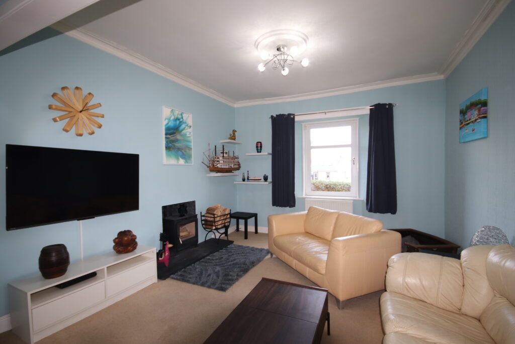 Property photo 3 of 24