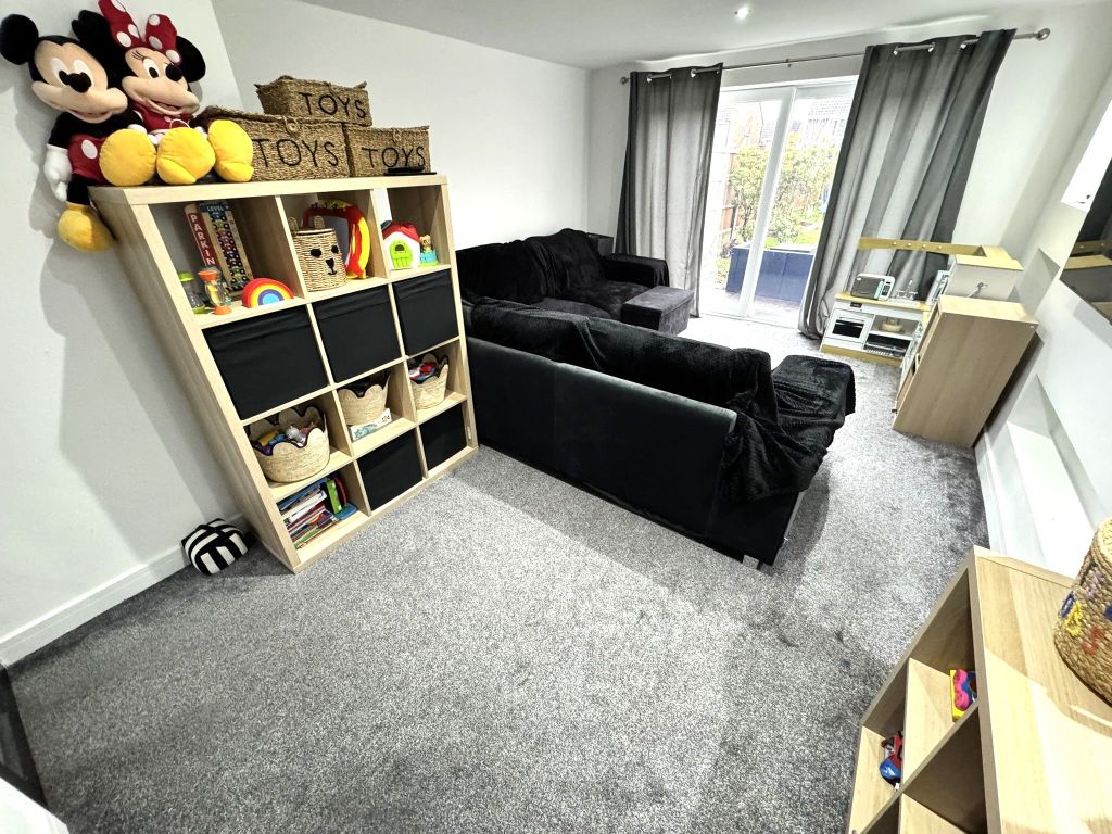 Property photo 3 of 14