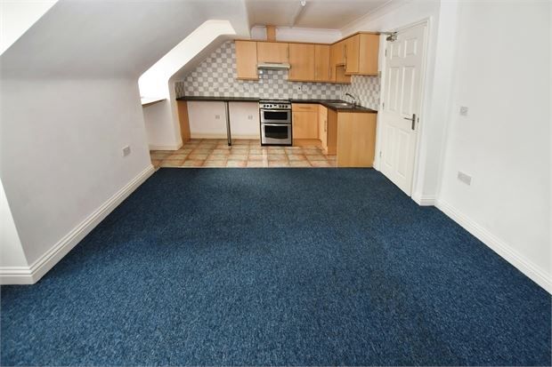 Property photo 3 of 8 Picture 3