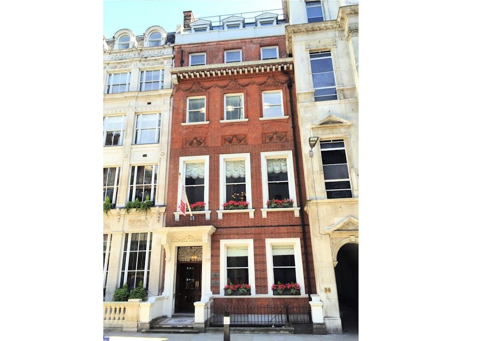 Property photo 3 of 9