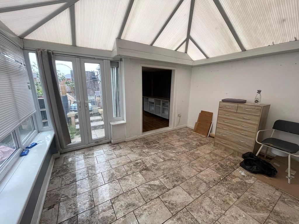 Property photo 3 of 8 Picture No. 03