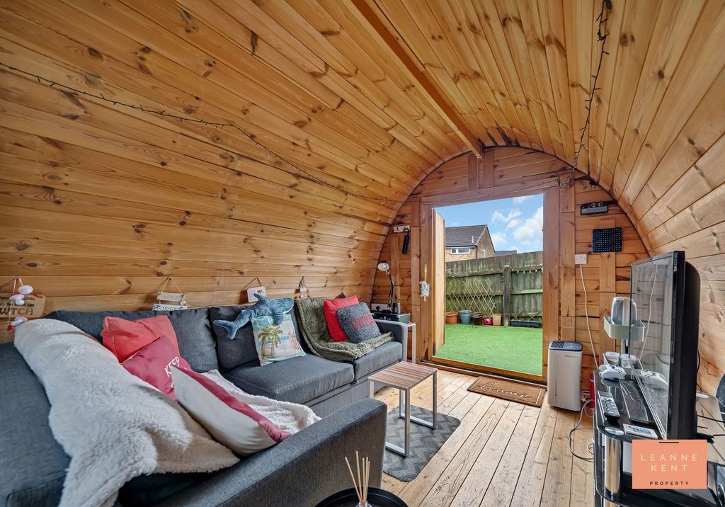 Additional image 34 of 5 bed semi-detached house for saleCaerleon Court, Caerphilly CF83