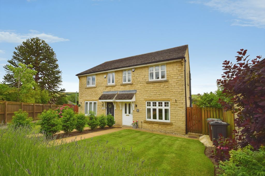 Property photo 1 of 31
