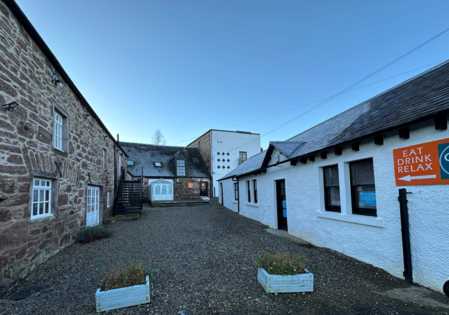 Property photo 1 of 5