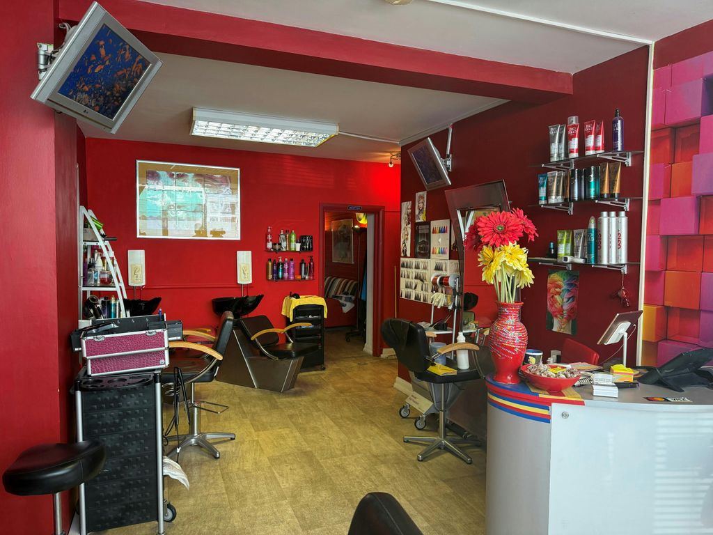 Property photo 2 of 8 7.Jpg