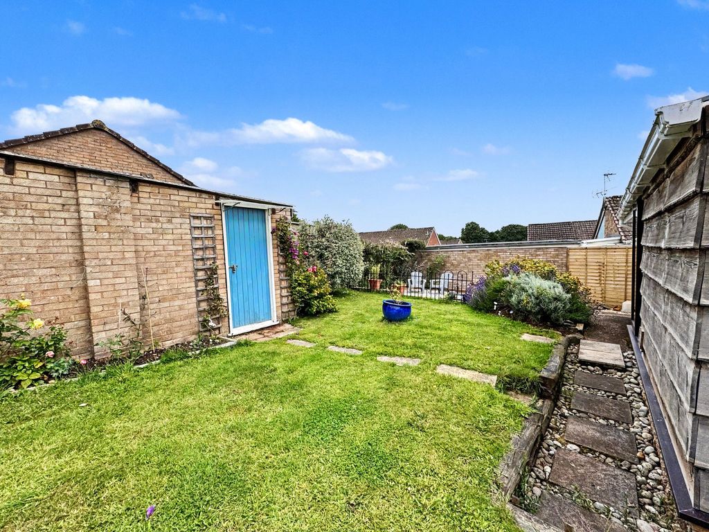 Property photo 3 of 16