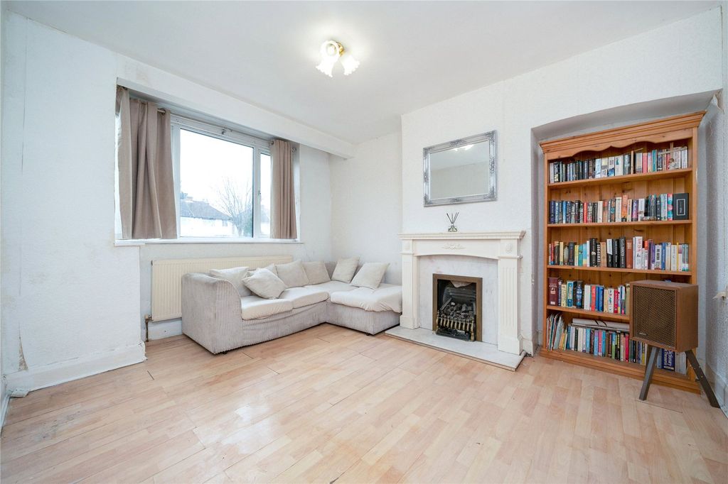 Property photo 2 of 19 Picture No. 08