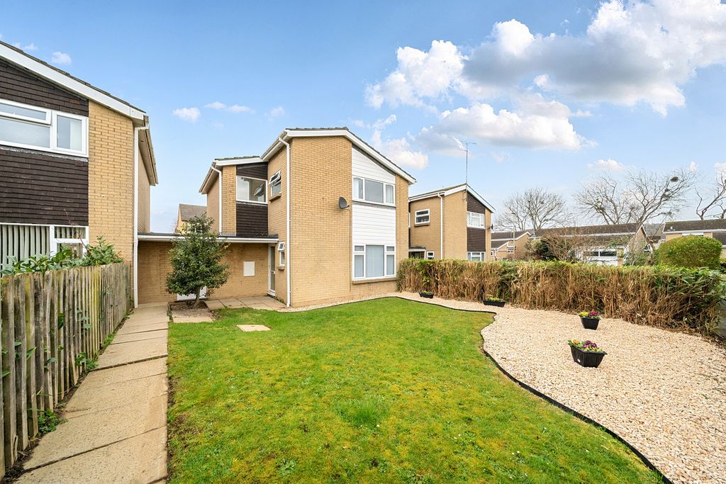 Property photo 3 of 21