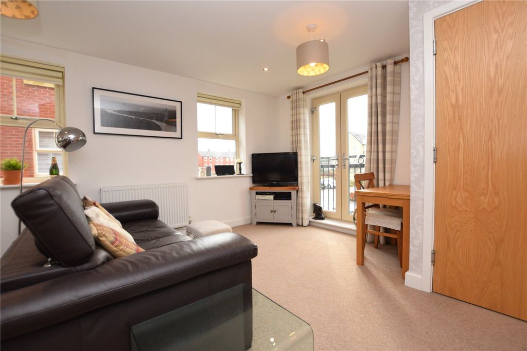 Property photo 2 of 11 Picture No. 07