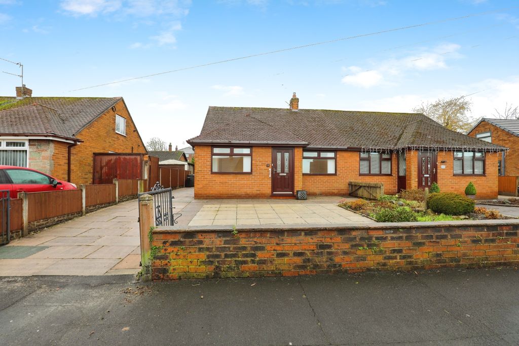 Property photo 1 of 15