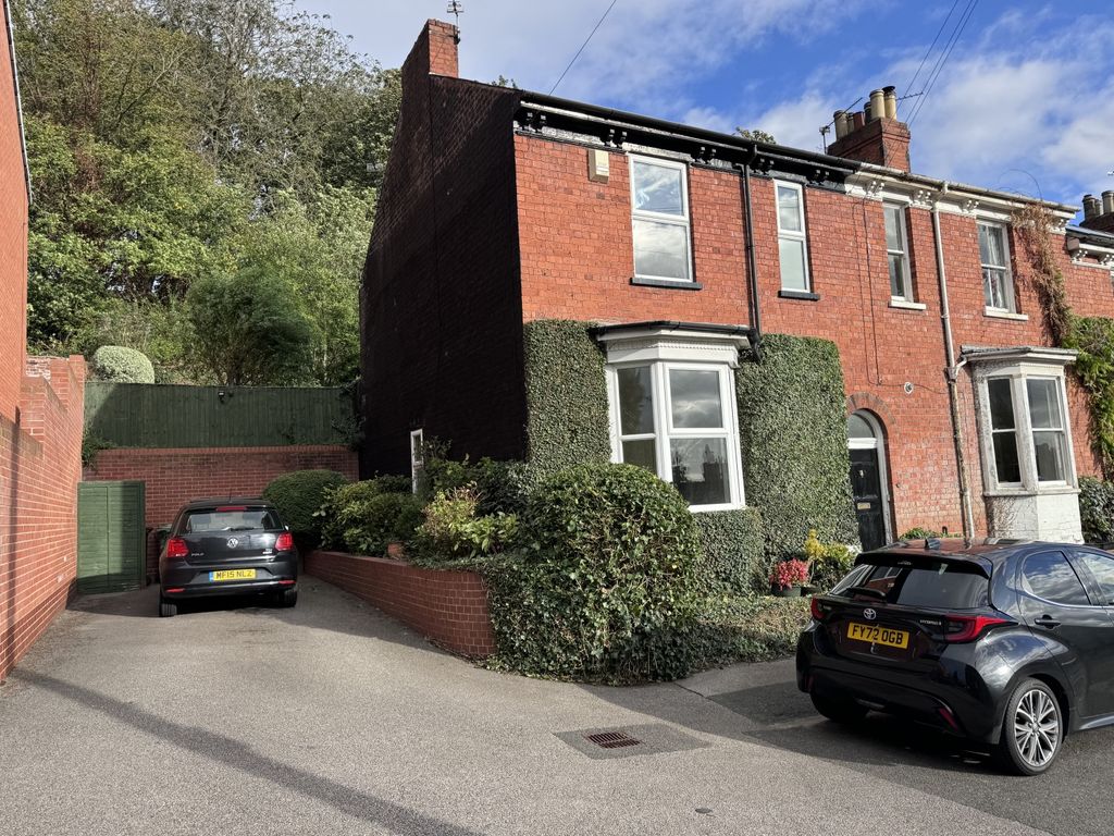 Property photo 1 of 17 Img_0576