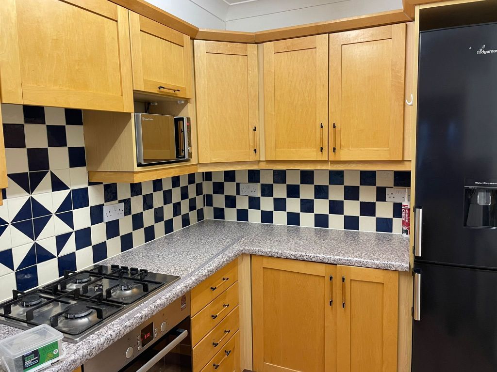 Property photo 3 of 4 1Bstjh1-2