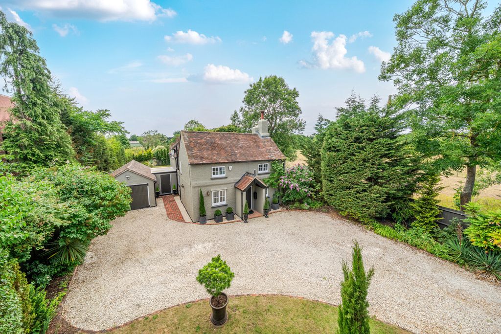 Property photo 1 of 28 1315409-2-685E994...