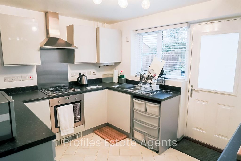Property photo 3 of 19 7.Jpg
