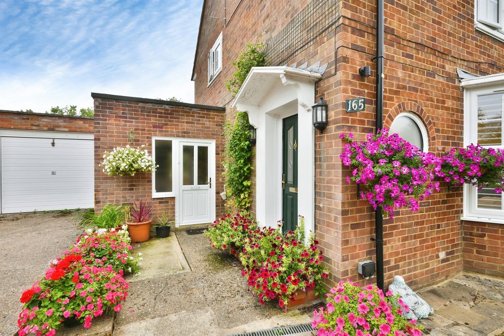 Property photo 1 of 23