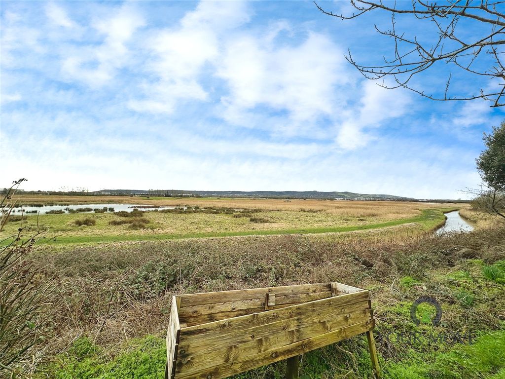 Property photo 2 of 17 View