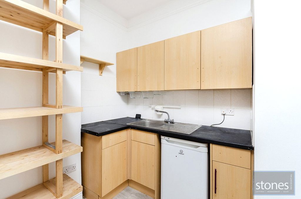 Property photo 2 of 12 Picture No. 06