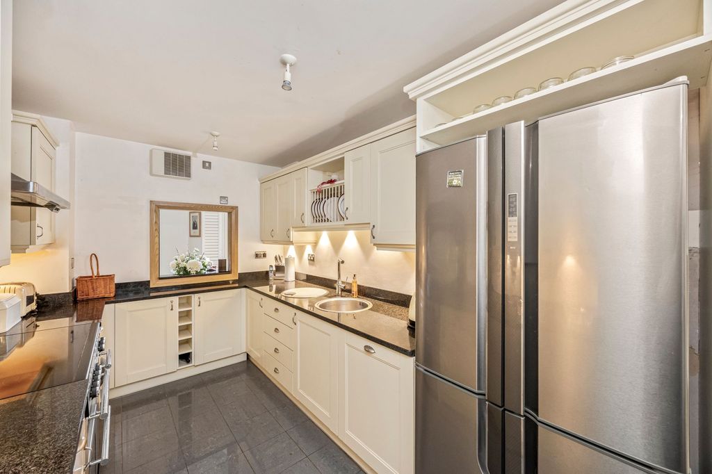 Additional image 7 of 3 bed flat for saleBolnore Road, Chapel Heights Bolnore Road RH16