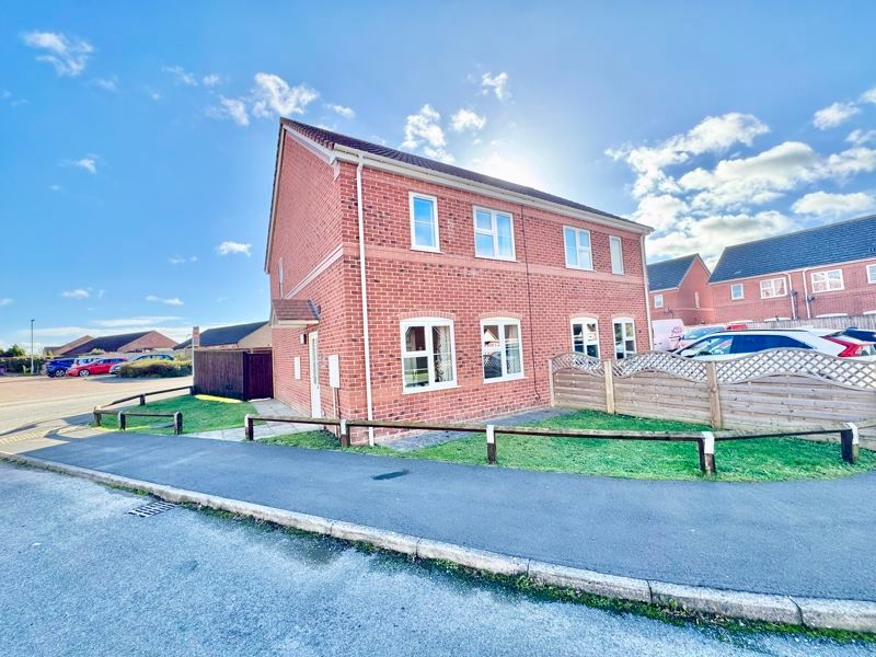 Property photo 1 of 18 Front