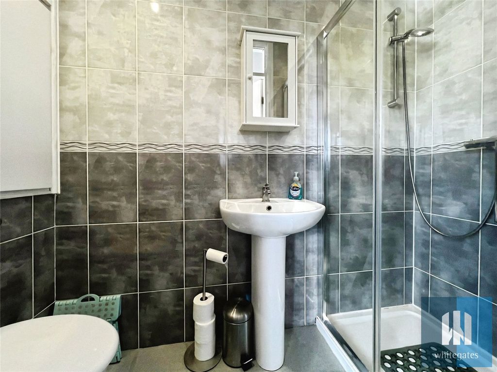 Property photo 3 of 15 Picture No. 05