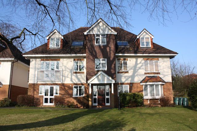 Property photo 3 of 6