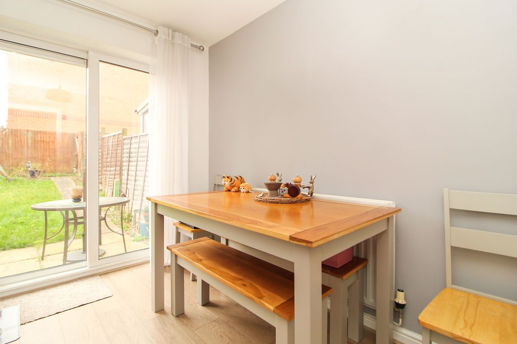 Property photo 3 of 14 Diner