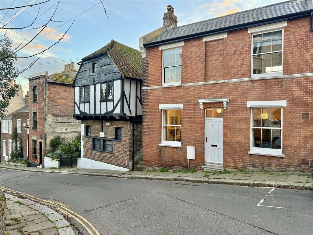 Property photo 2 of 32