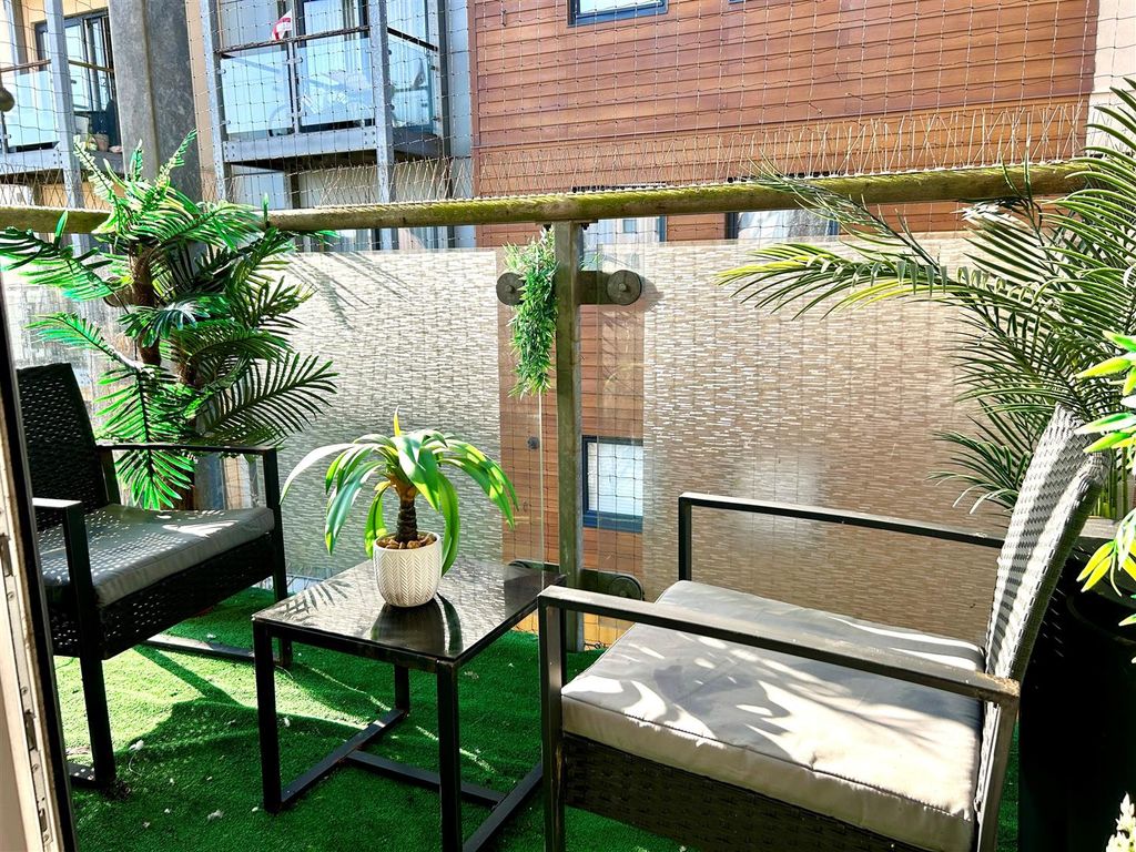 Property photo 3 of 22 Balcony.Jpg