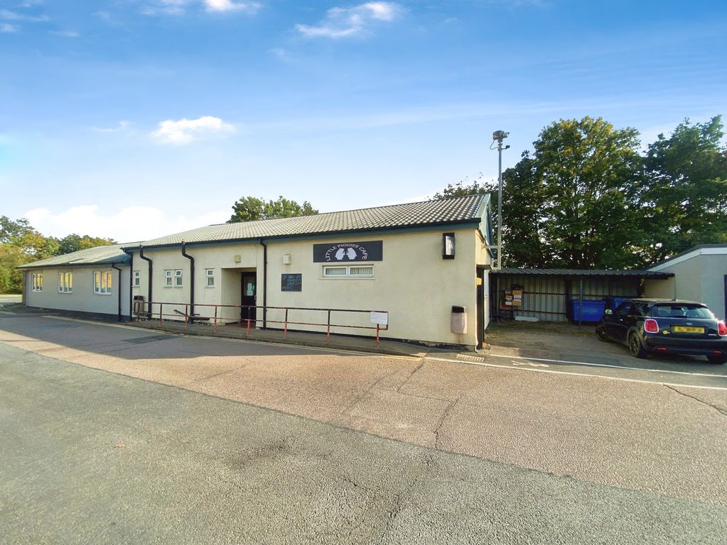 Property photo 1 of 9