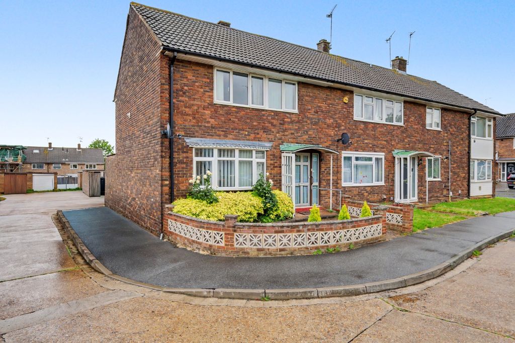 Property photo 1 of 13 5214492