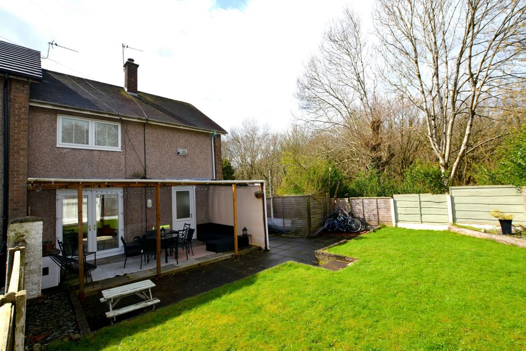 Property photo 2 of 23 Photo 3