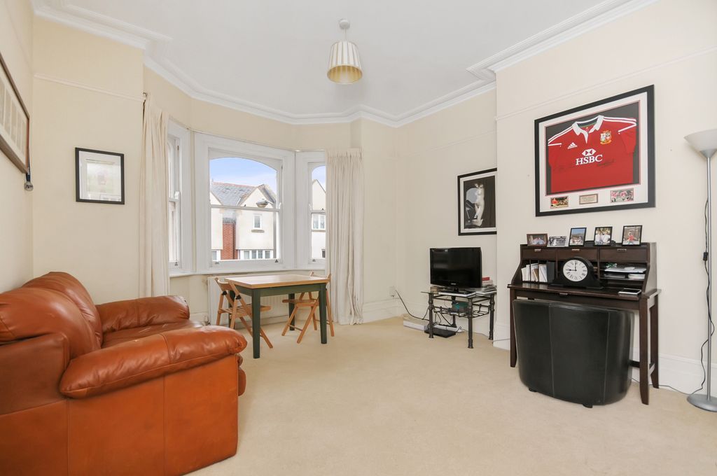 Property photo 2 of 5