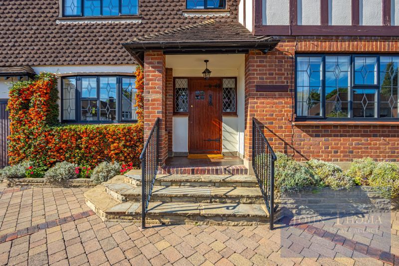 Property photo 2 of 34 Photo 2