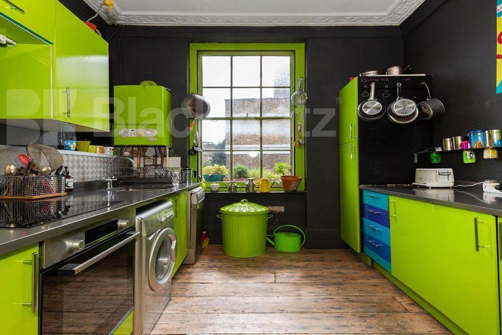 Property photo 2 of 8