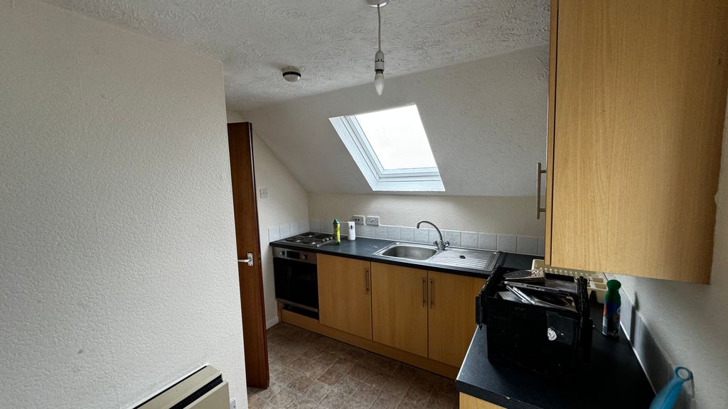 Property photo 2 of 3 Kitchen
