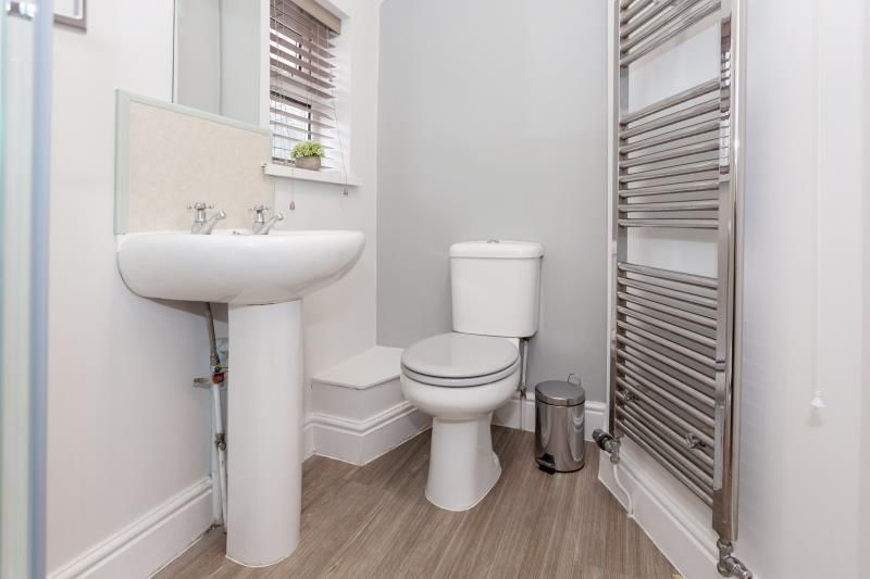 Property photo 2 of 16 Photo 1