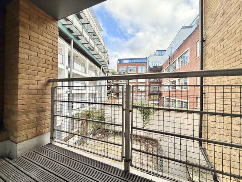 Property photo 3 of 8 Photo 3