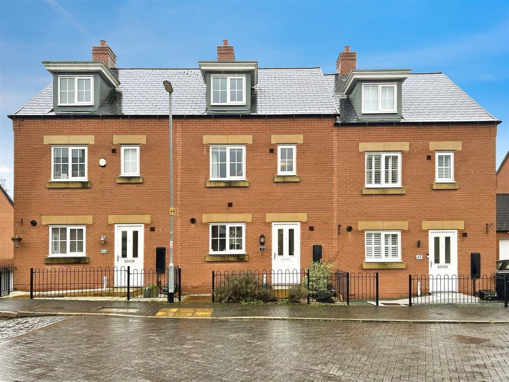 Property photo 1 of 16 c2774895-Img_9999.Jpg