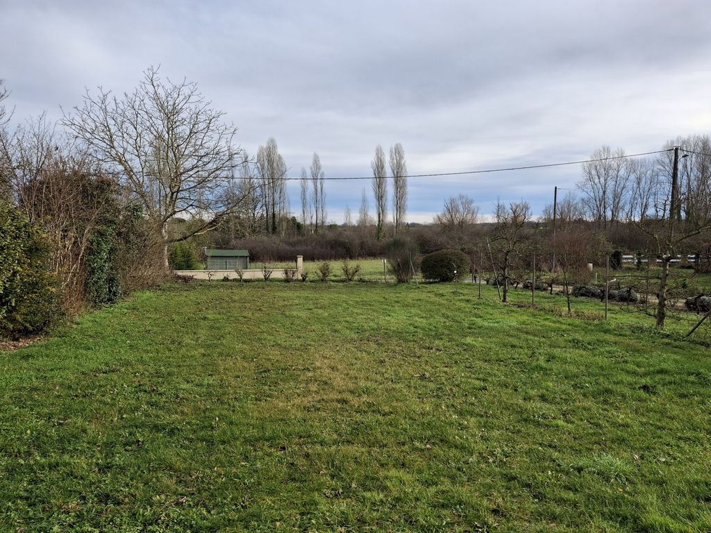 Property photo 2 of 17