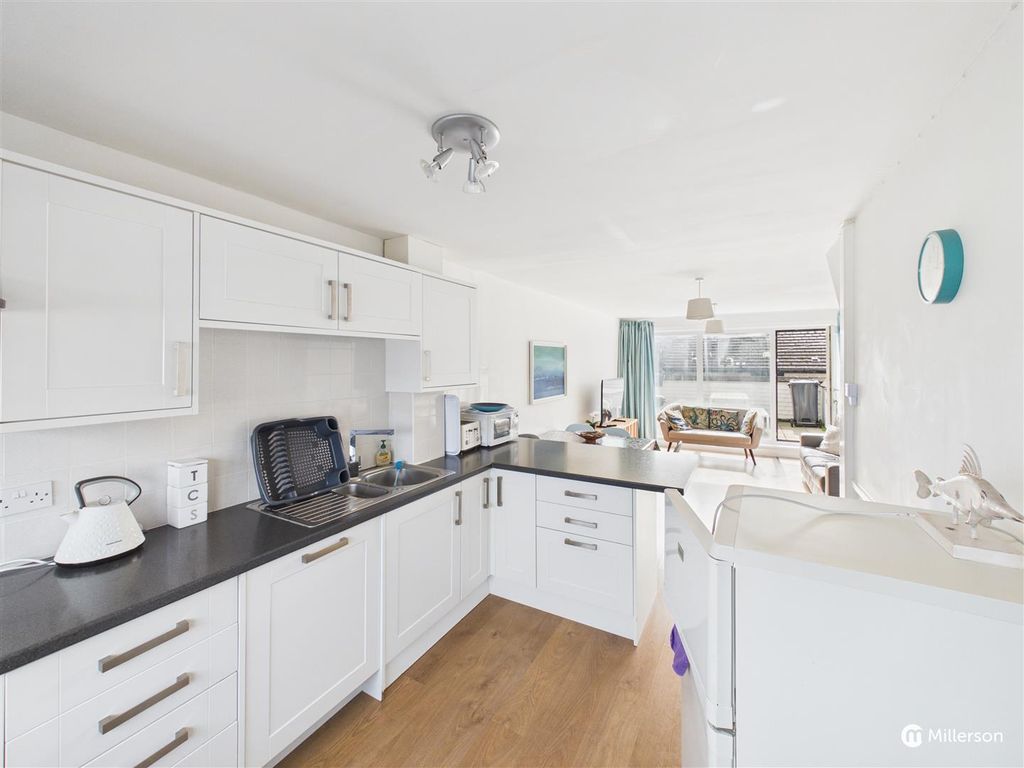 Property photo 3 of 24 Open Plan Lounge/Kitchen/Diner