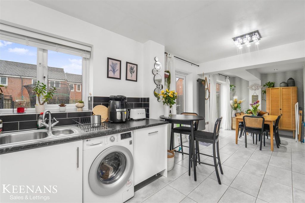 Property photo 1 of 25 Dsc02647.Jpg