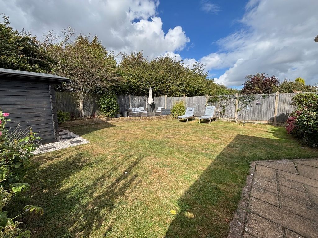 Property photo 3 of 24